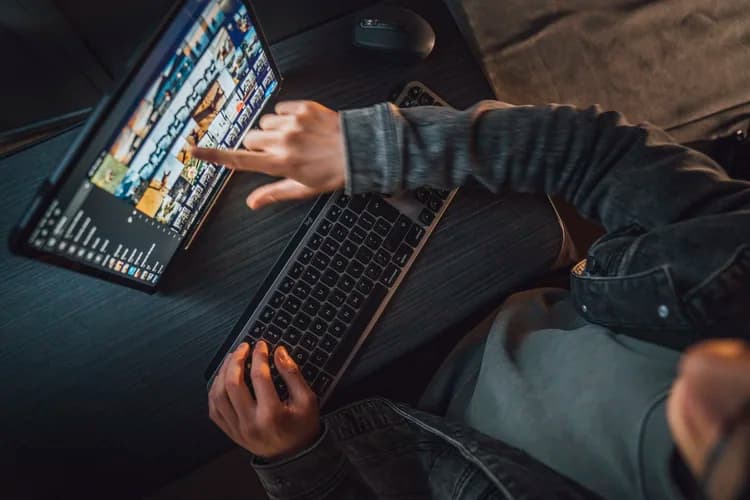 Logitech - Always On The Move Campaign Cinematic video